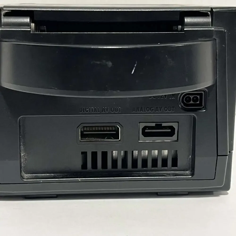 Nintendo GameCube DOL-001 Black Console Turn on Won’t Read Discs